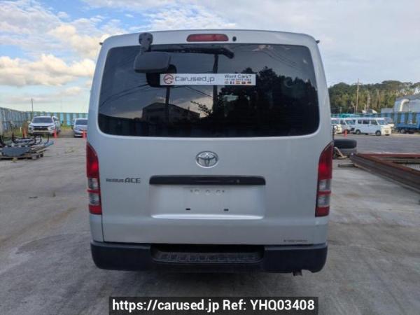 Used 2006 AT toyota regiusace-van KDH200V Image[5]