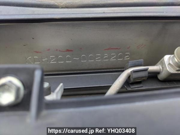 Used 2006 AT toyota regiusace-van KDH200V Image[11]
