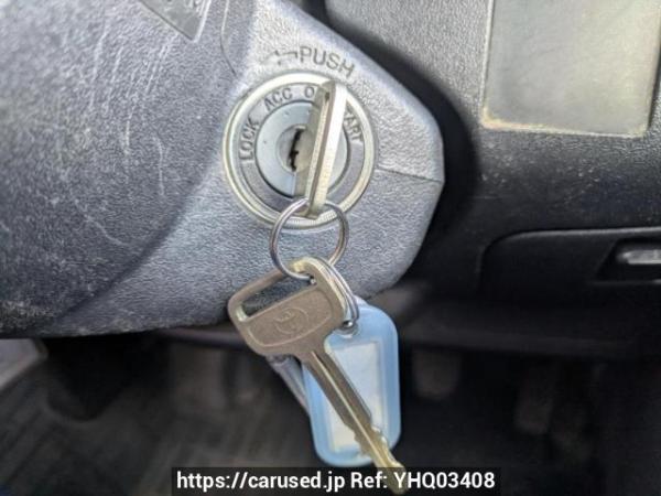 Used 2006 AT toyota regiusace-van KDH200V Image[23]