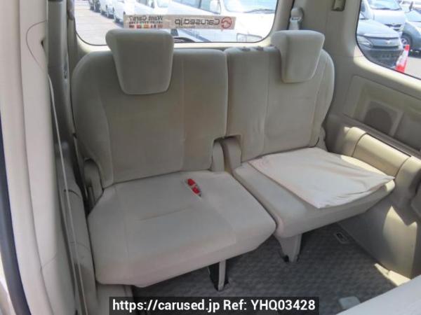 Used 2013 AT toyota noah ZRR70G Image[16]