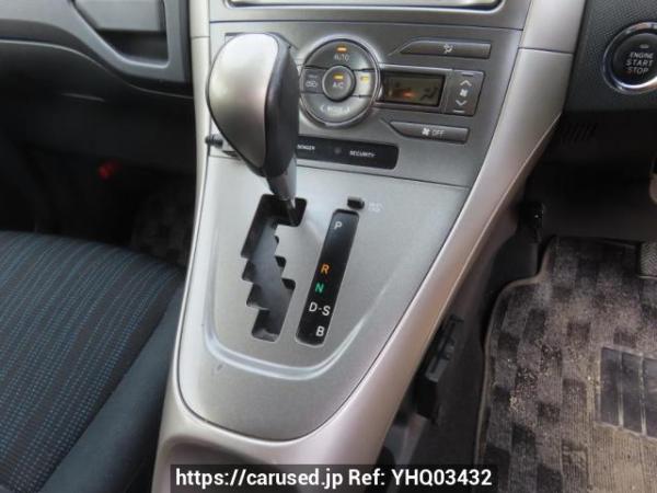 Used 2007 AT toyota auris NZE151H Image[20]