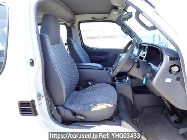Used 2001 AT toyota hiace-wagon RZH111G Image[13]