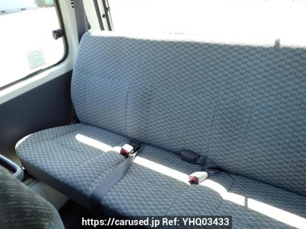 Used 2001 AT toyota hiace-wagon RZH111G Image[19]