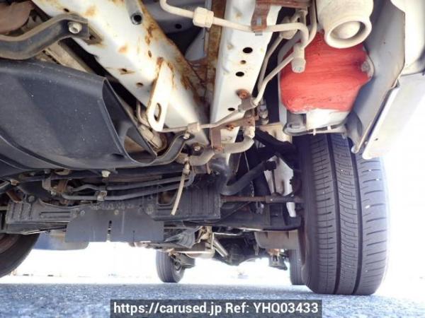 Used 2001 AT toyota hiace-wagon RZH111G Image[37]