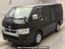Toyota Hiace Van GDH201V