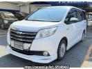 Toyota Noah ZWR80G
