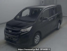 Toyota Noah ZRR85G