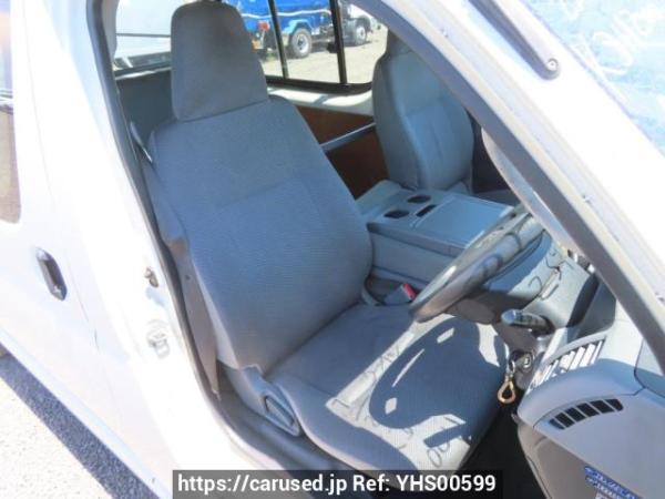 Used 2005 AT toyota hiace-van KDH200V Image[14]