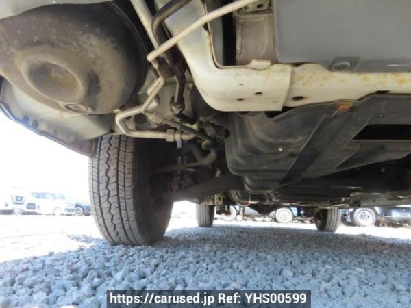 Used 2005 AT toyota hiace-van KDH200V Image[38]