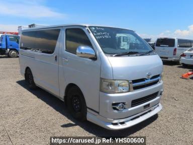 Toyota Hiace Van KDH205V