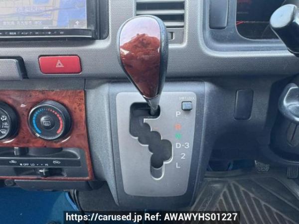 Used 2005 AT toyota hiace-van KDH205V Image[22]