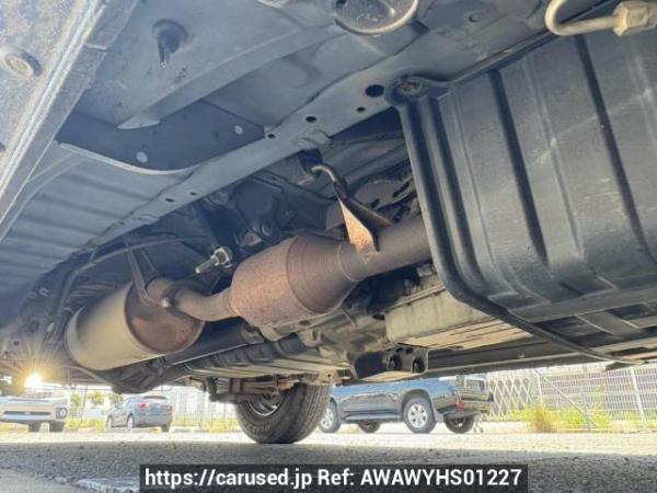 Used 2005 AT toyota hiace-van KDH205V Image[34]