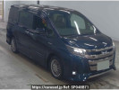 Toyota Noah ZWR80W