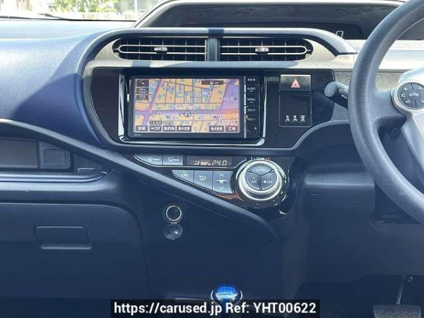 Used 2015 CVT toyota aqua DAA-NHP10 Image[6]
