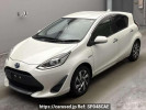 Toyota Aqua NHP10