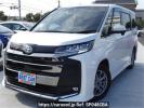 Toyota Noah ZWR90W