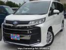 Toyota Noah ZWR90W