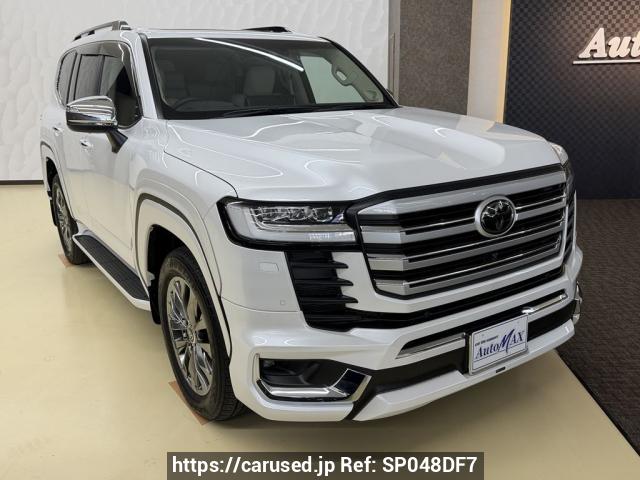 Buy Used 2023 Toyota Land Cruiser VJA300W (SP048DF7) - Carused.jp