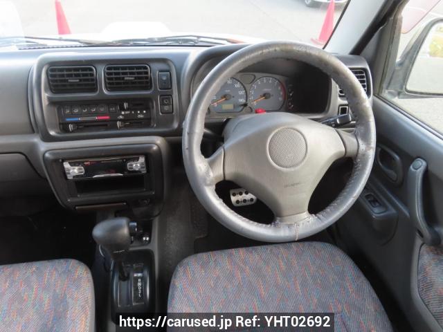 2000 Suzuki Jimny JDM car for sale — photo 19 of 25