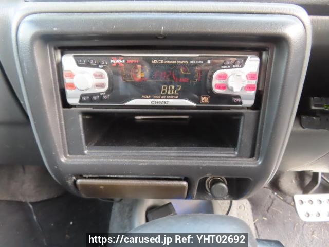 2000 Suzuki Jimny JDM car for sale — photo 20 of 25