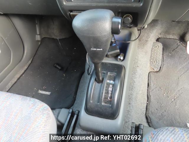 2000 Suzuki Jimny JDM car for sale — photo 21 of 25