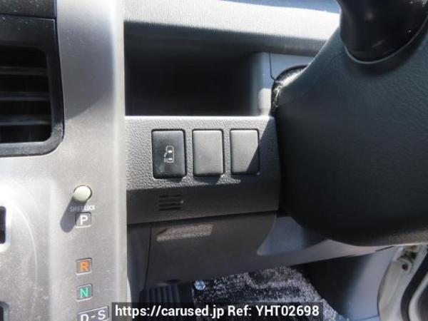 Used 2007 AT toyota voxy ZRR70G Image[31]
