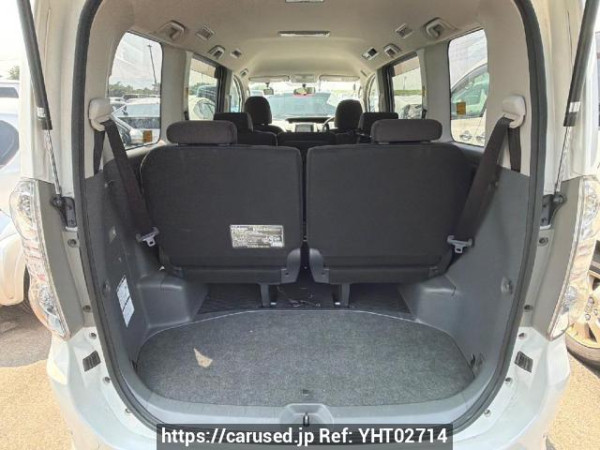 Used 2010 AT toyota voxy ZRR70W Image[5]