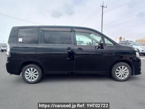 Used 2007 AT toyota voxy ZRR70G Image[7]