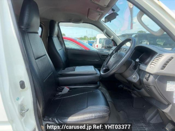 Used 2005 AT toyota hiace-van KDH200V Image[12]