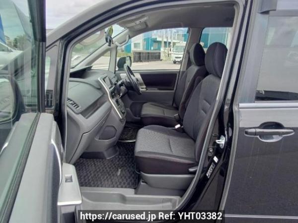 Used 2008 AT toyota noah ZRR75W Image[12]