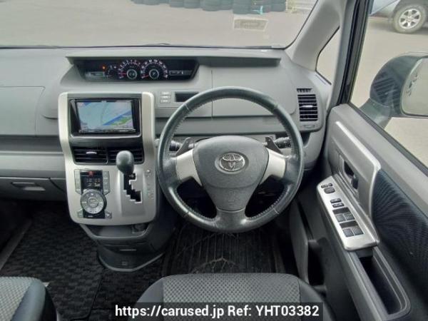 Used 2008 AT toyota noah ZRR75W Image[19]