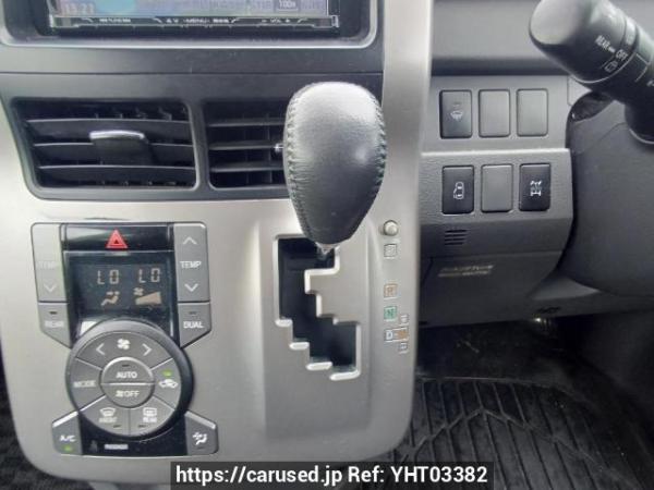 Used 2008 AT toyota noah ZRR75W Image[22]