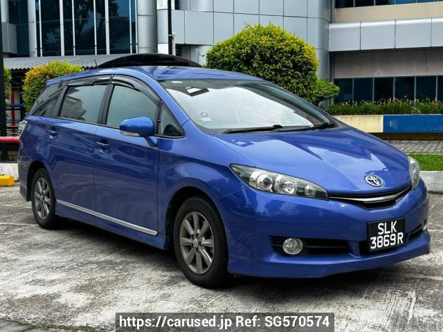 Toyota Wish ZGE25W