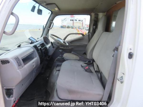 Used 2012 MT toyota dyna-route-van KDY241V Image[11]