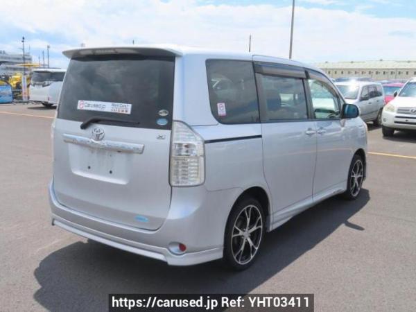 Used 2007 AT toyota noah ZRR70G Image[6]