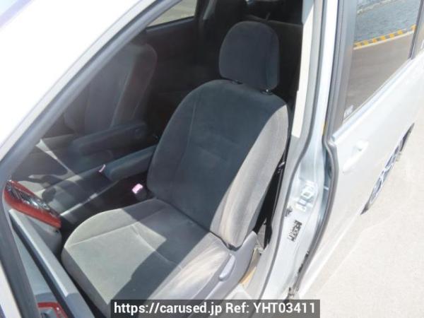 Used 2007 AT toyota noah ZRR70G Image[15]