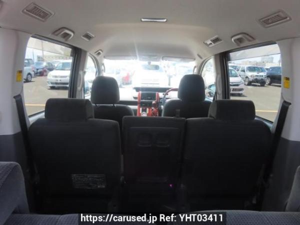 Used 2007 AT toyota noah ZRR70G Image[22]