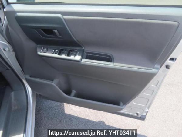 Used 2007 AT toyota noah ZRR70G Image[34]