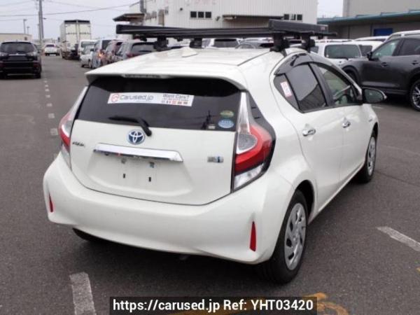 Used 2018 AT toyota aqua NHP10 Image[6]