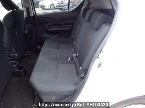 Used 2018 AT toyota aqua NHP10 Image[15]
