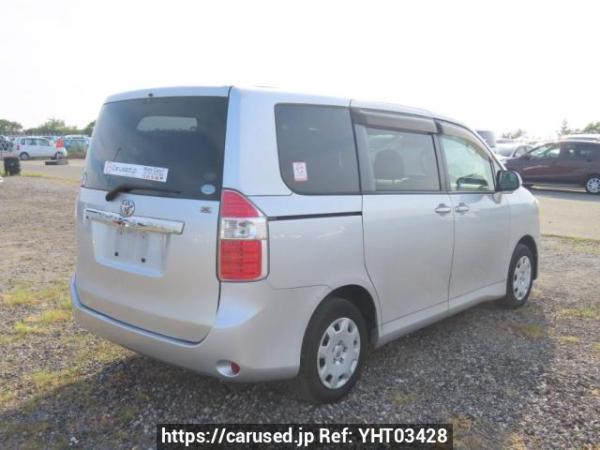 Used 2010 AT toyota noah ZRR70G Image[6]
