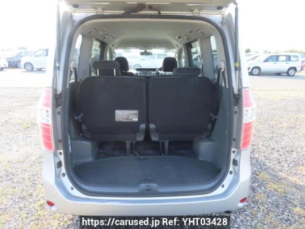 Used 2010 AT toyota noah ZRR70G Image[8]
