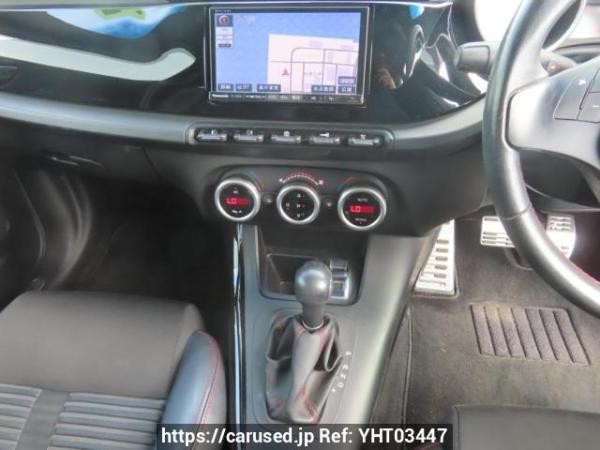 Used 2012 AT alfa-romeo giulietta 940141 Image[17]