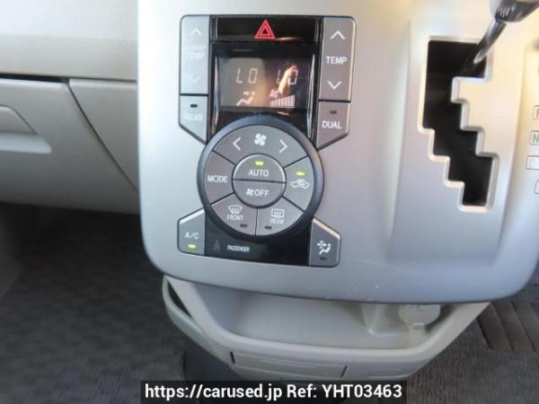 Used 2009 AT toyota noah ZRR75G Image[22]