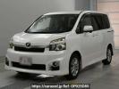 Toyota Voxy ZRR70W