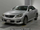 Toyota Crown GRS200