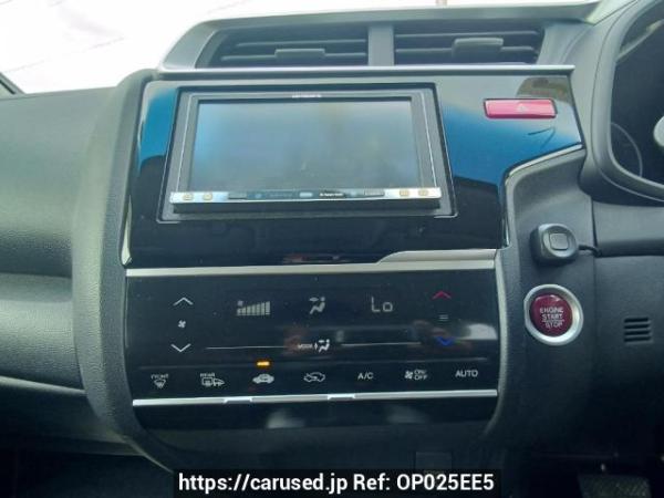 Used 2013 AT honda fit GK4 Image[18]