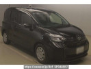 Toyota Sienta MXPC10G