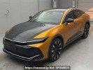 Toyota Crown Crossover TZSH35