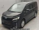 Toyota Voxy ZWR80G